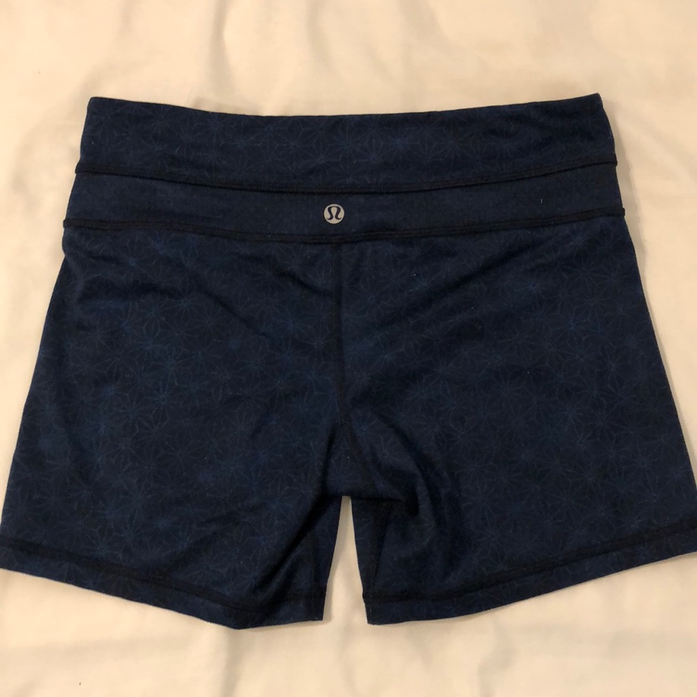 Lululemon spin shorts